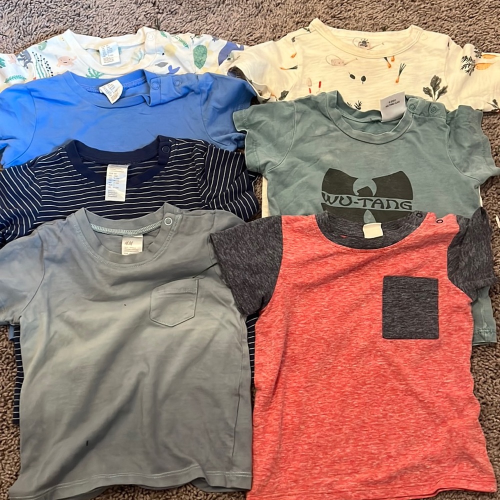 Shoulder snap T-shirt bundle